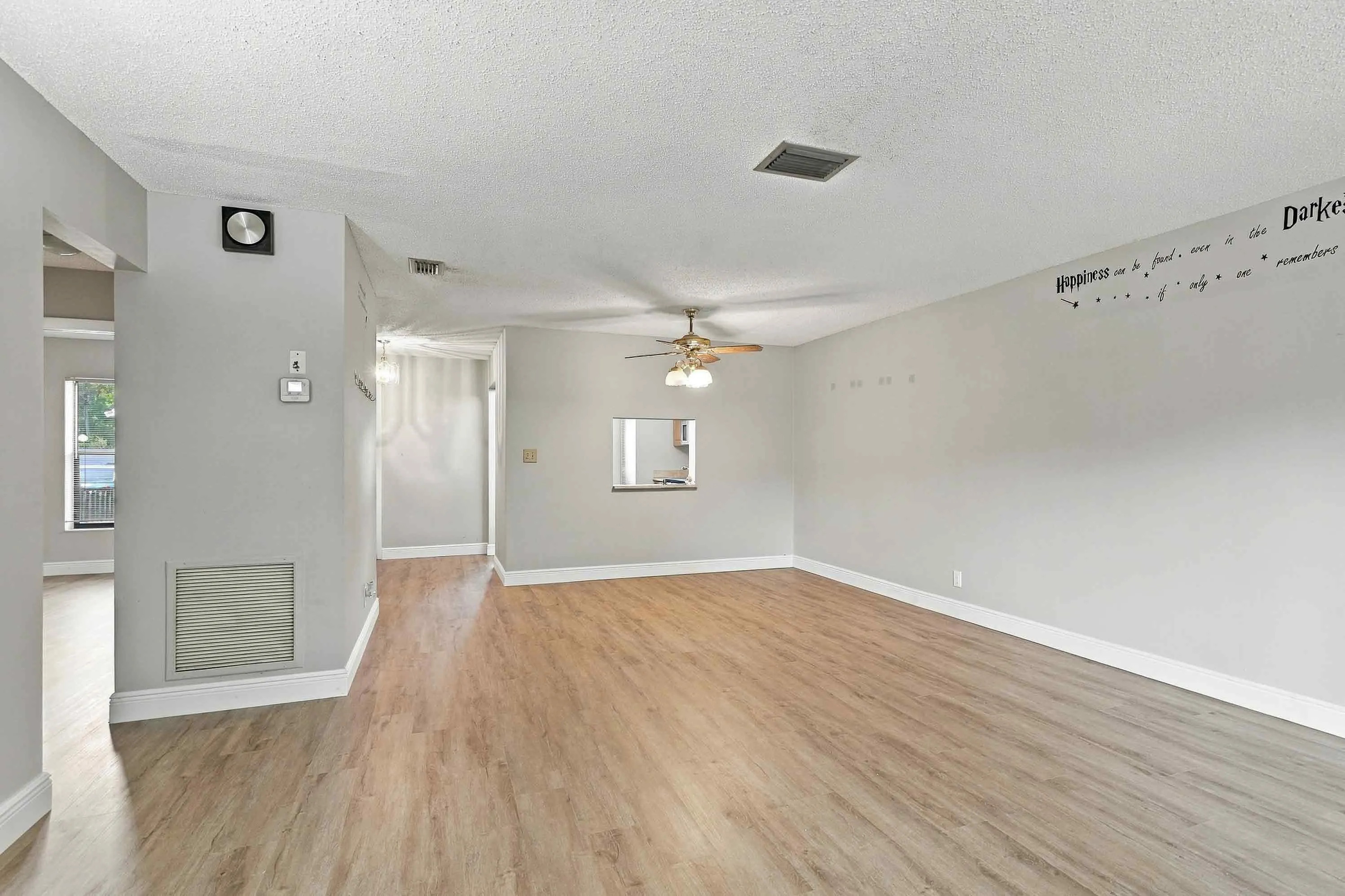07_living room