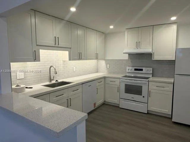 Clubhouse Kitchen