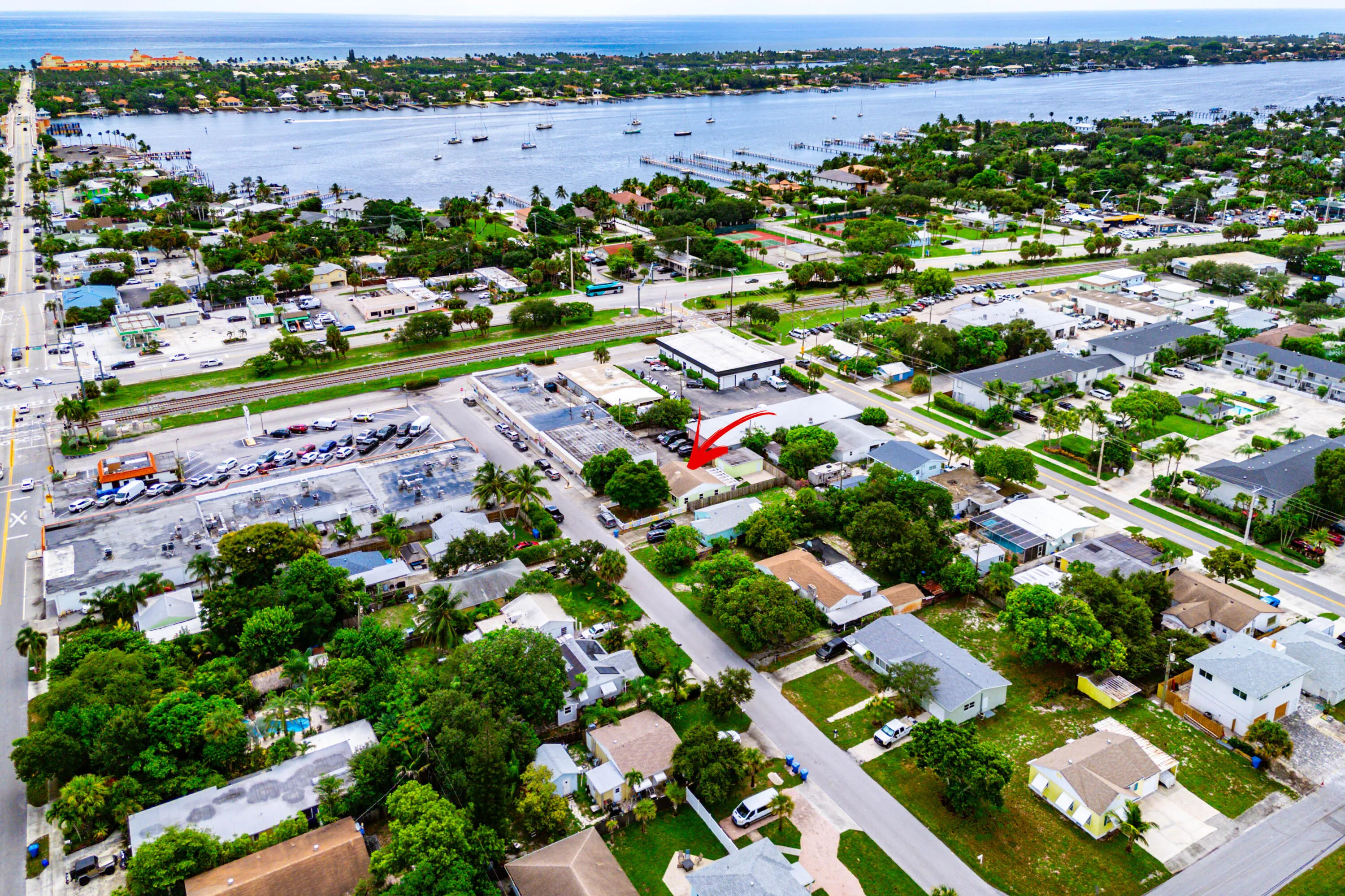 039-318WestMangoStreet-Lantana-FL-33462-