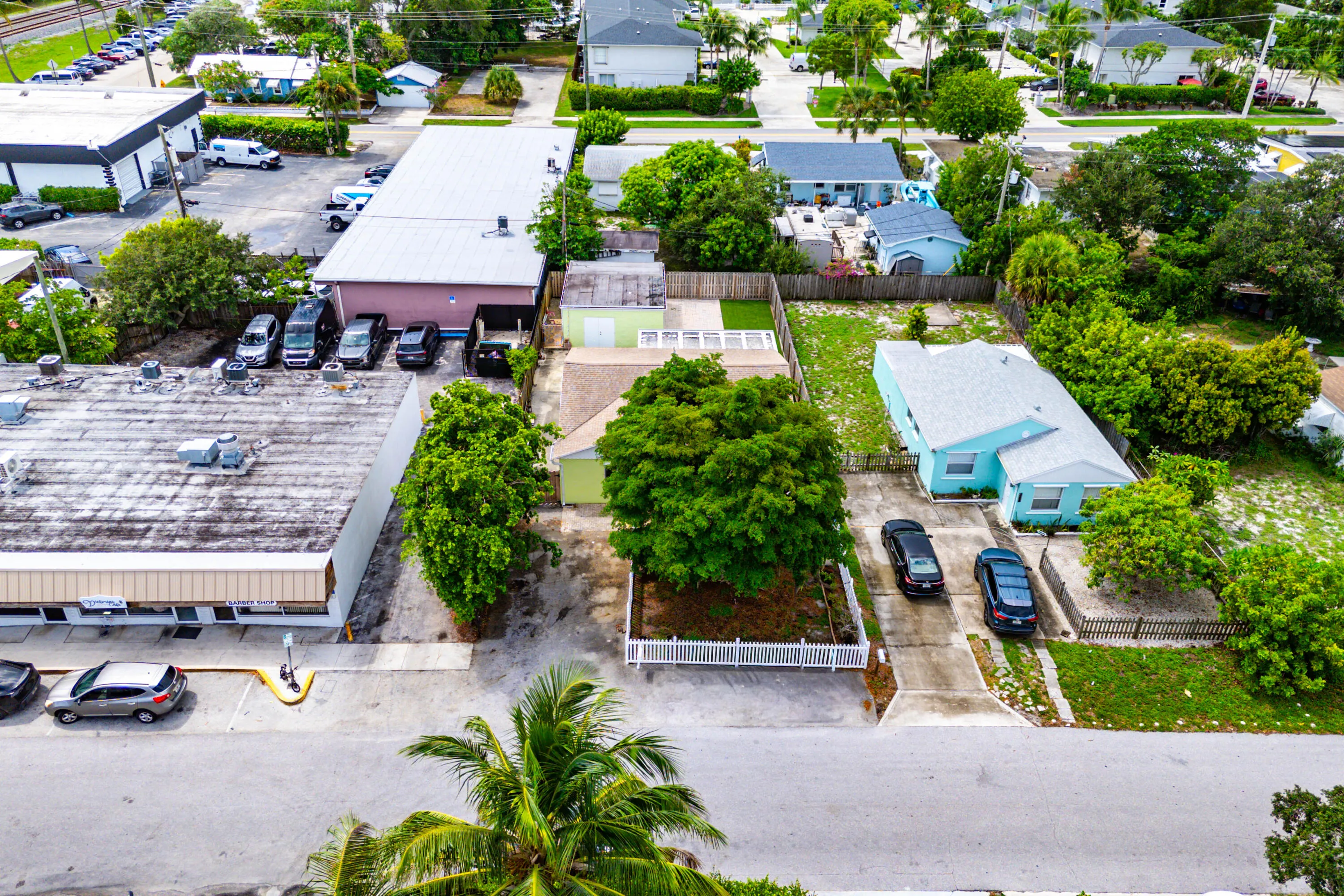 034-318WestMangoStreet-Lantana-FL-33462-