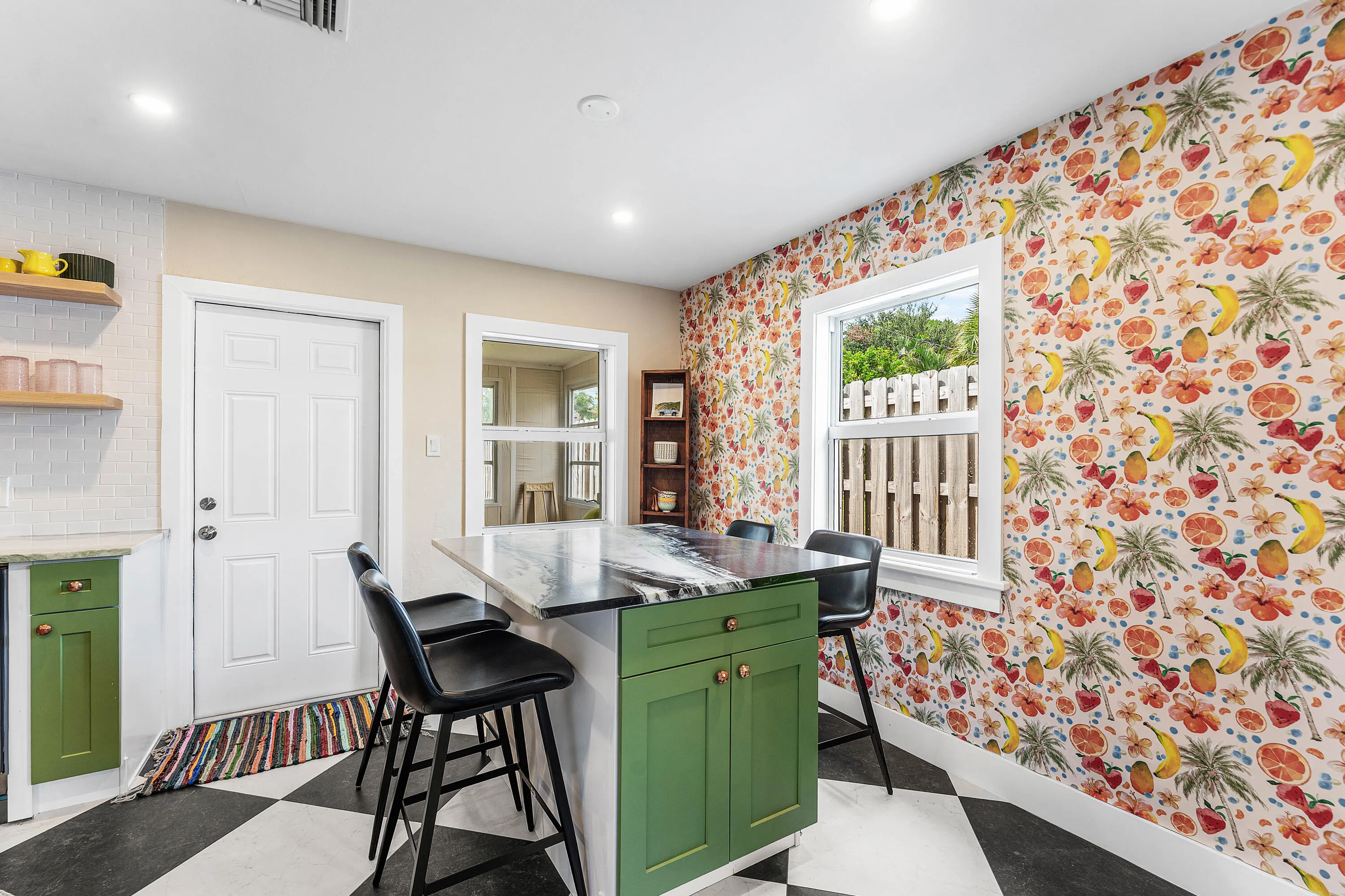 008-318WestMangoStreet-Lantana-FL-33462-