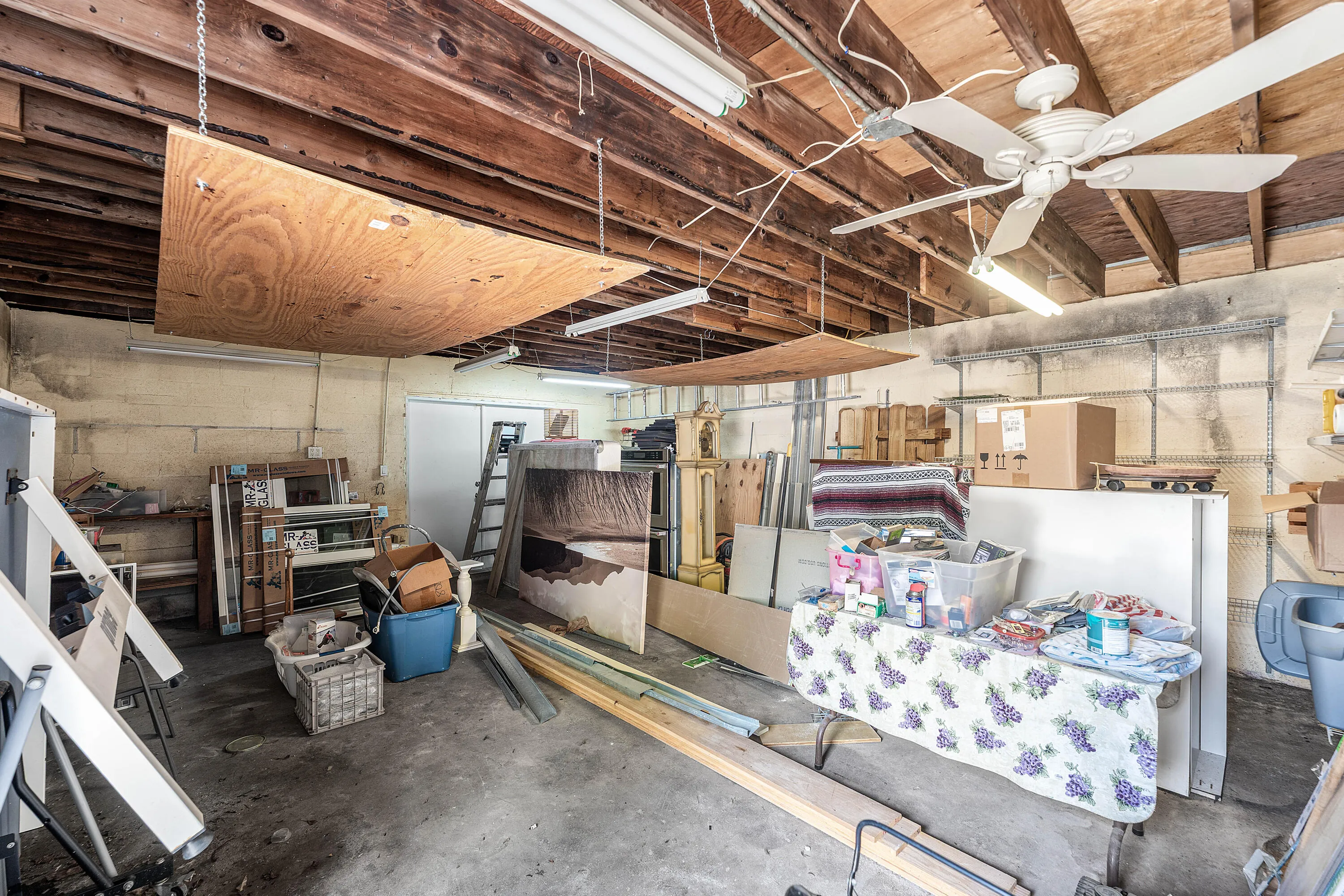 028-318WestMangoStreet-Lantana-FL-33462-