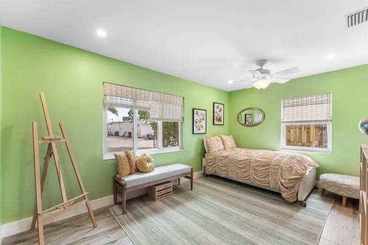 019-318WestMangoStreet-Lantana-FL-33462-