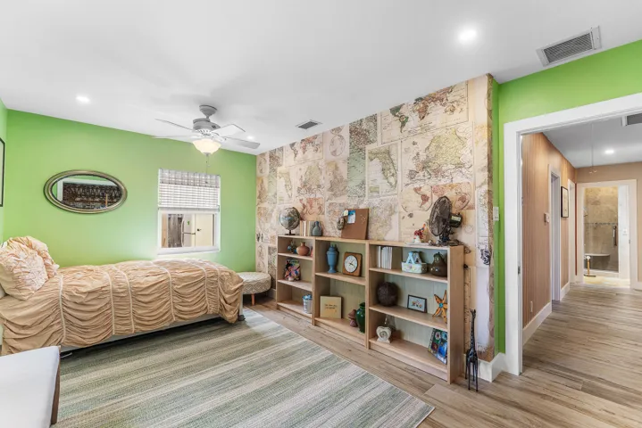 021-318WestMangoStreet-Lantana-FL-33462-