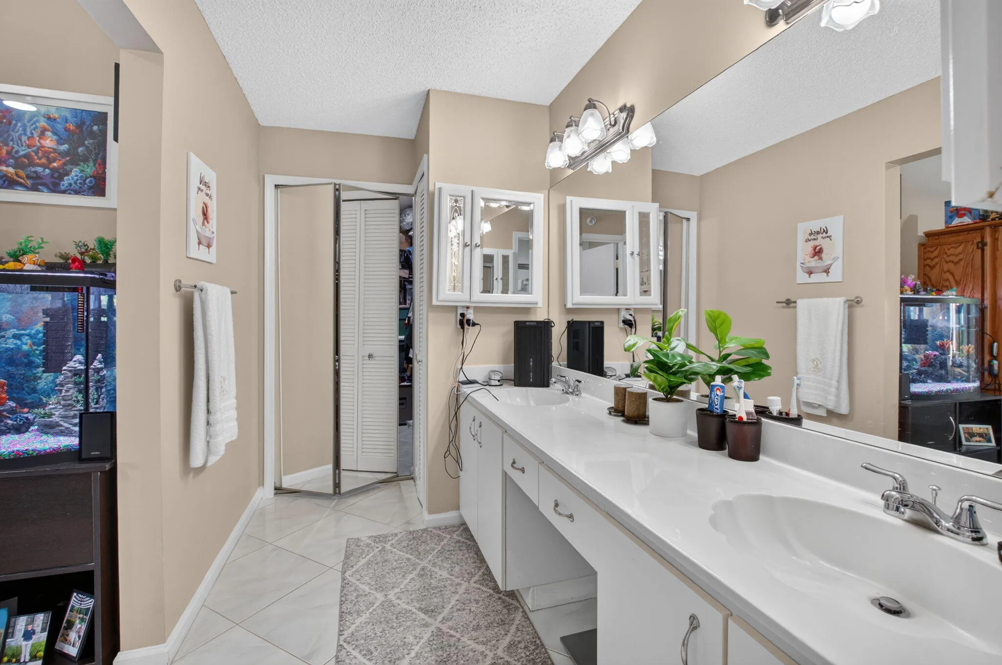 Main Bathroom