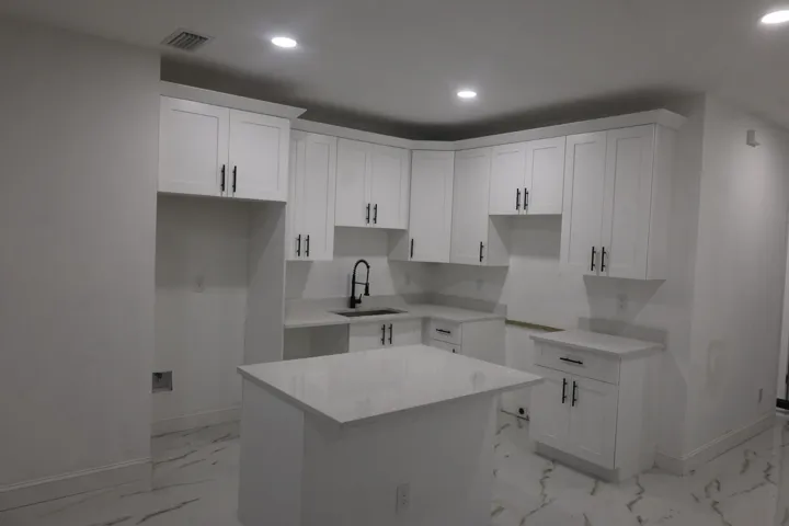 R6545702
