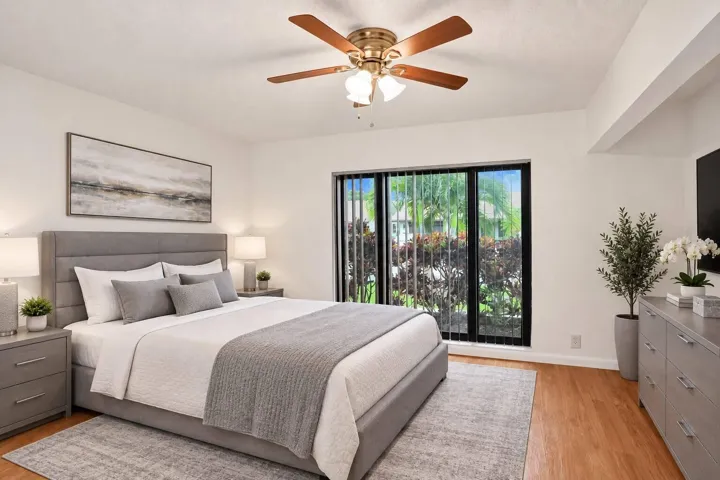 Virtaul staged second bedroom