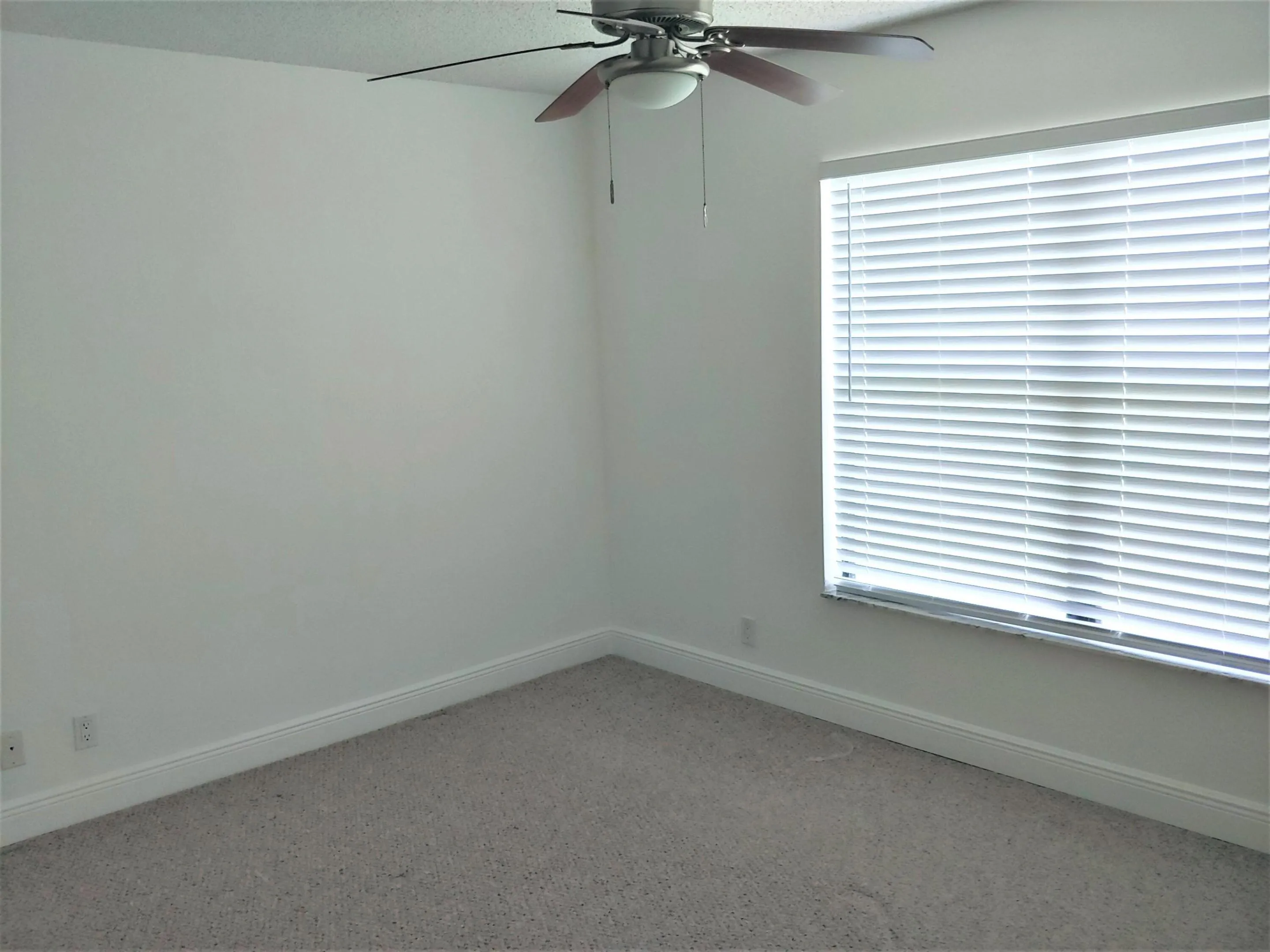 1760 WINDORAH WAY APT F
