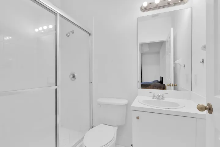 1720 NE 33rd Ave, Homestead -38
