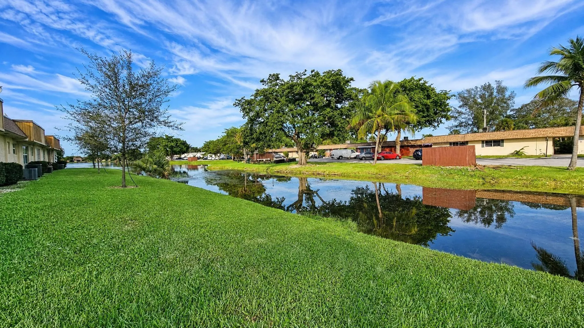 13_416_Lakeside_Dr_Other_16x9