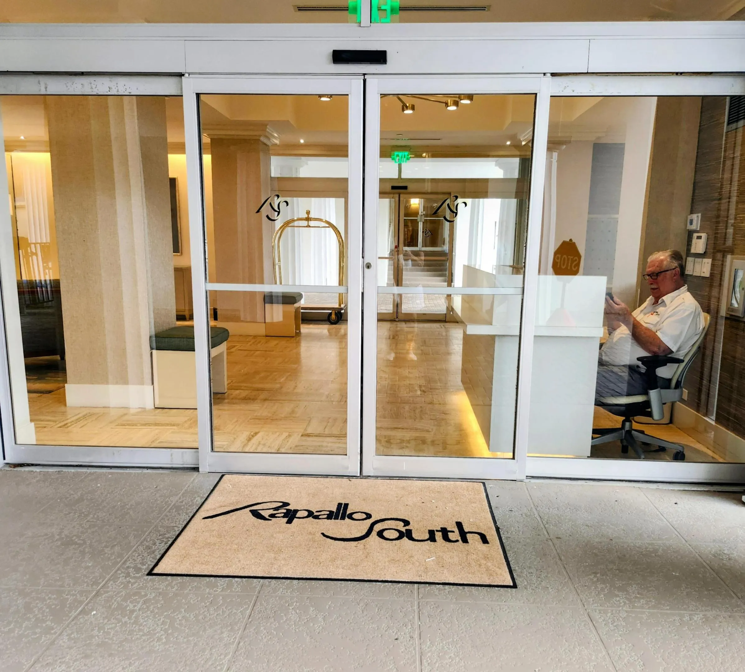 10 Entrance