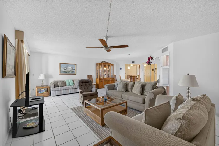 LIVING ROOM..