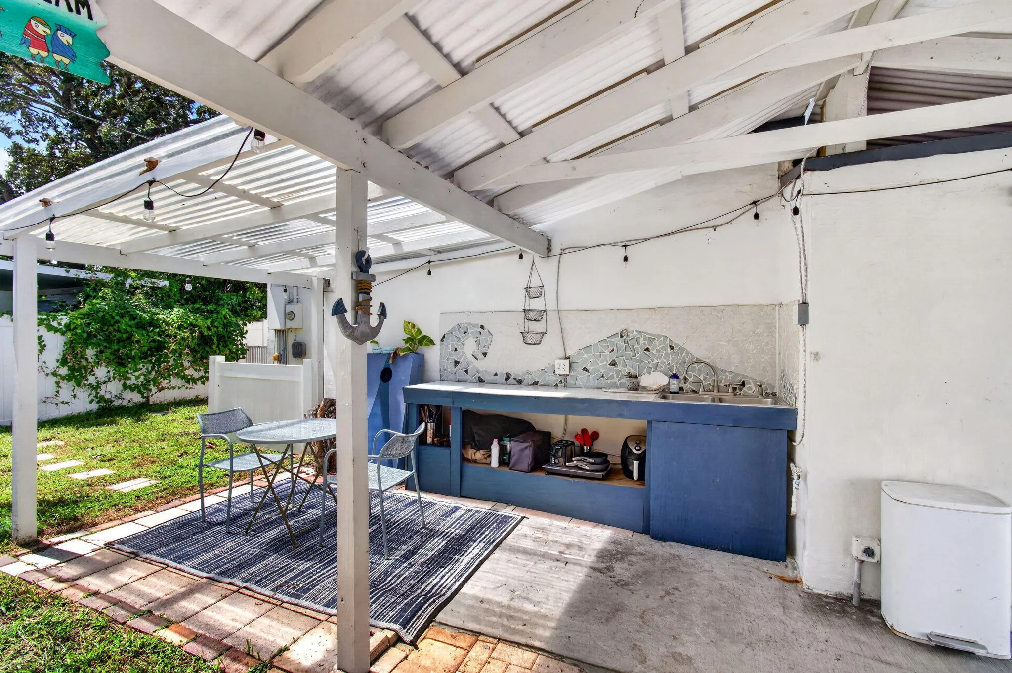 Kitchen area