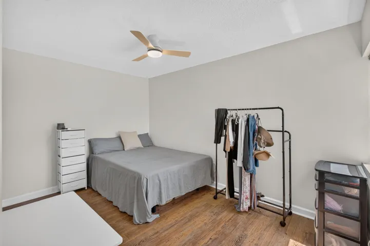 guest bedroom 1