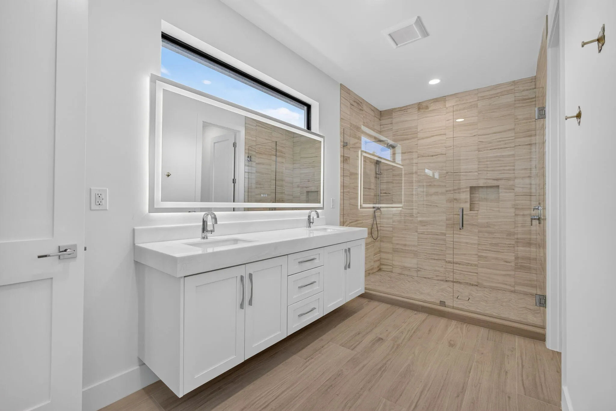 62-web-or-mls-5D1A5402