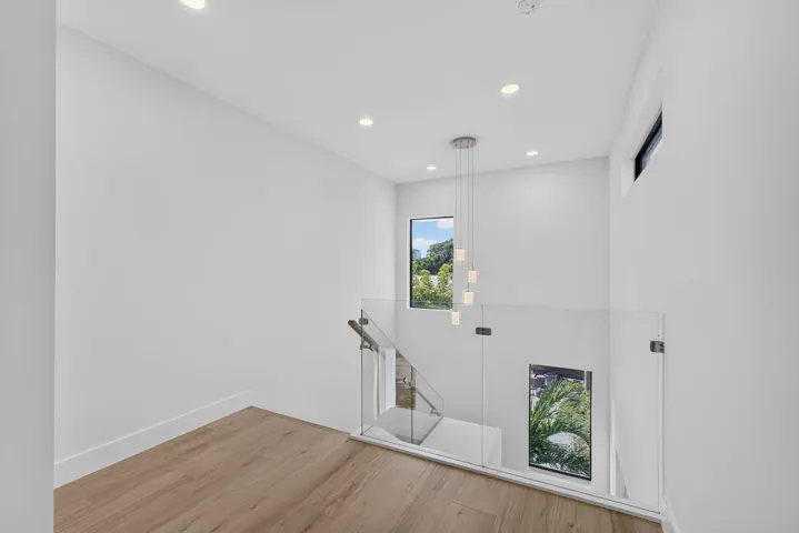 44-web-or-mls-5D1A5315
