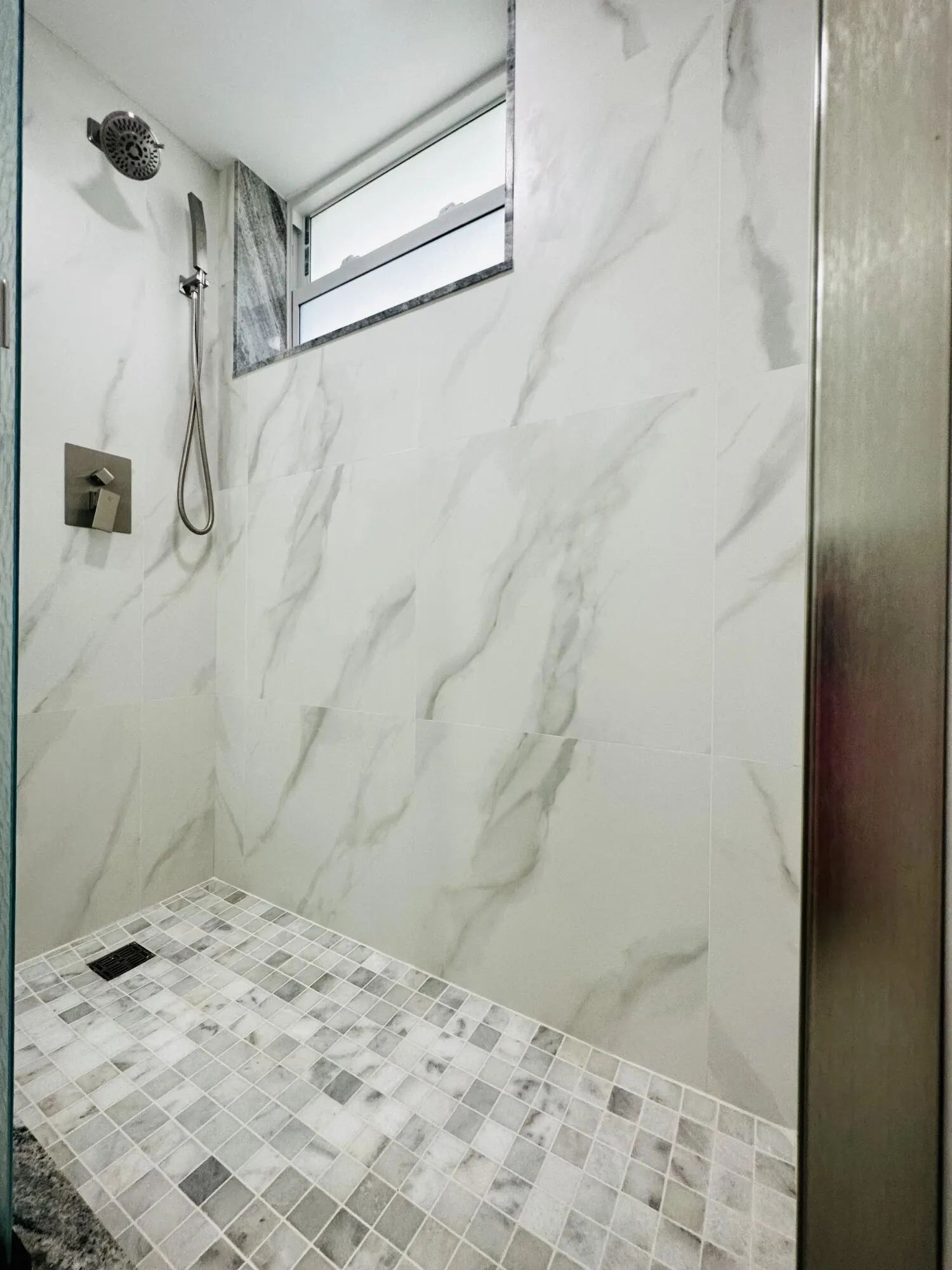 Main bathroom shower.