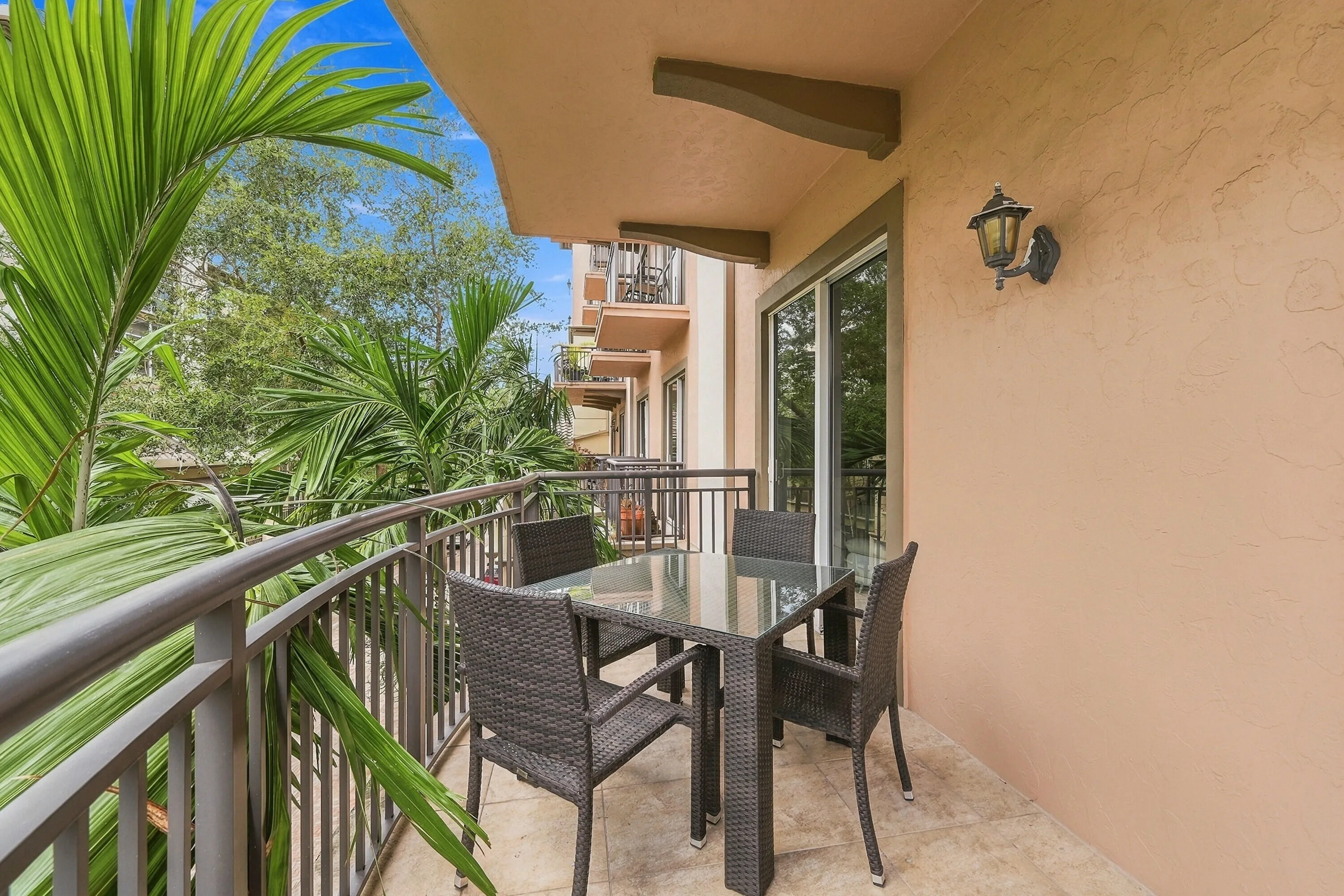 27_balcony