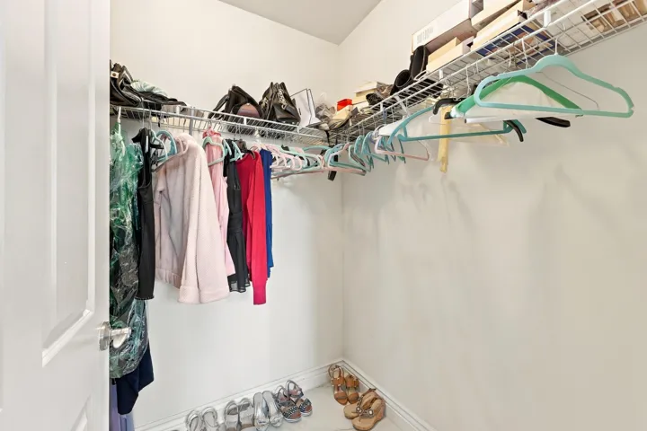19_primary closet