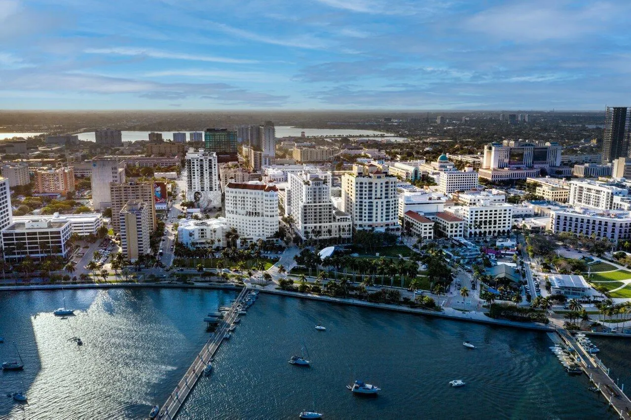 Downtown West Palm Beach City Skyline