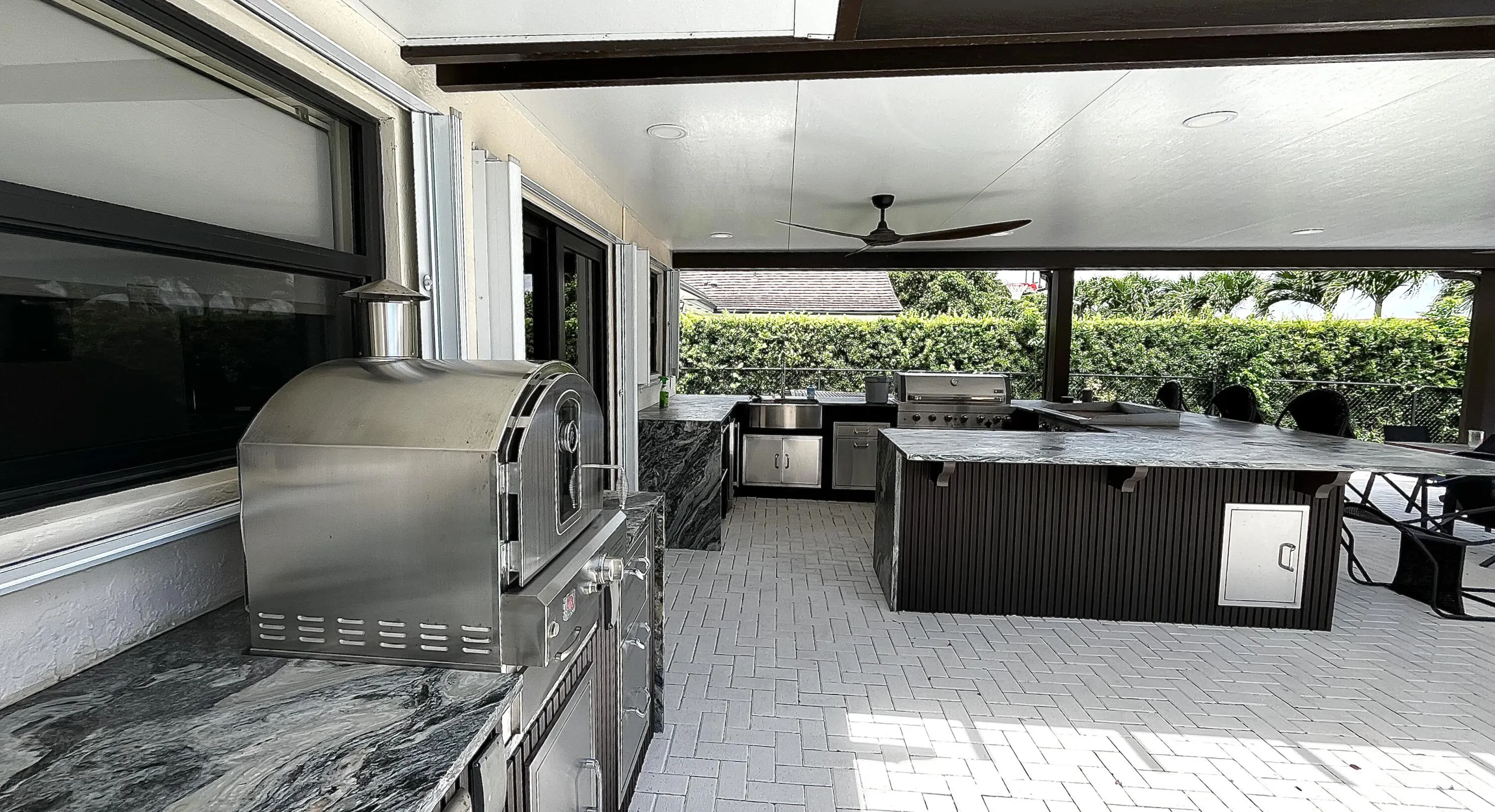 Outdoor Kitchen