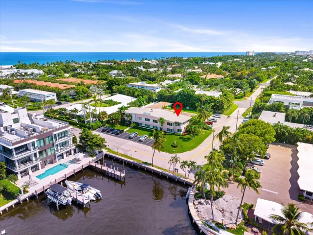 Unobstructed Intracoastal Views!