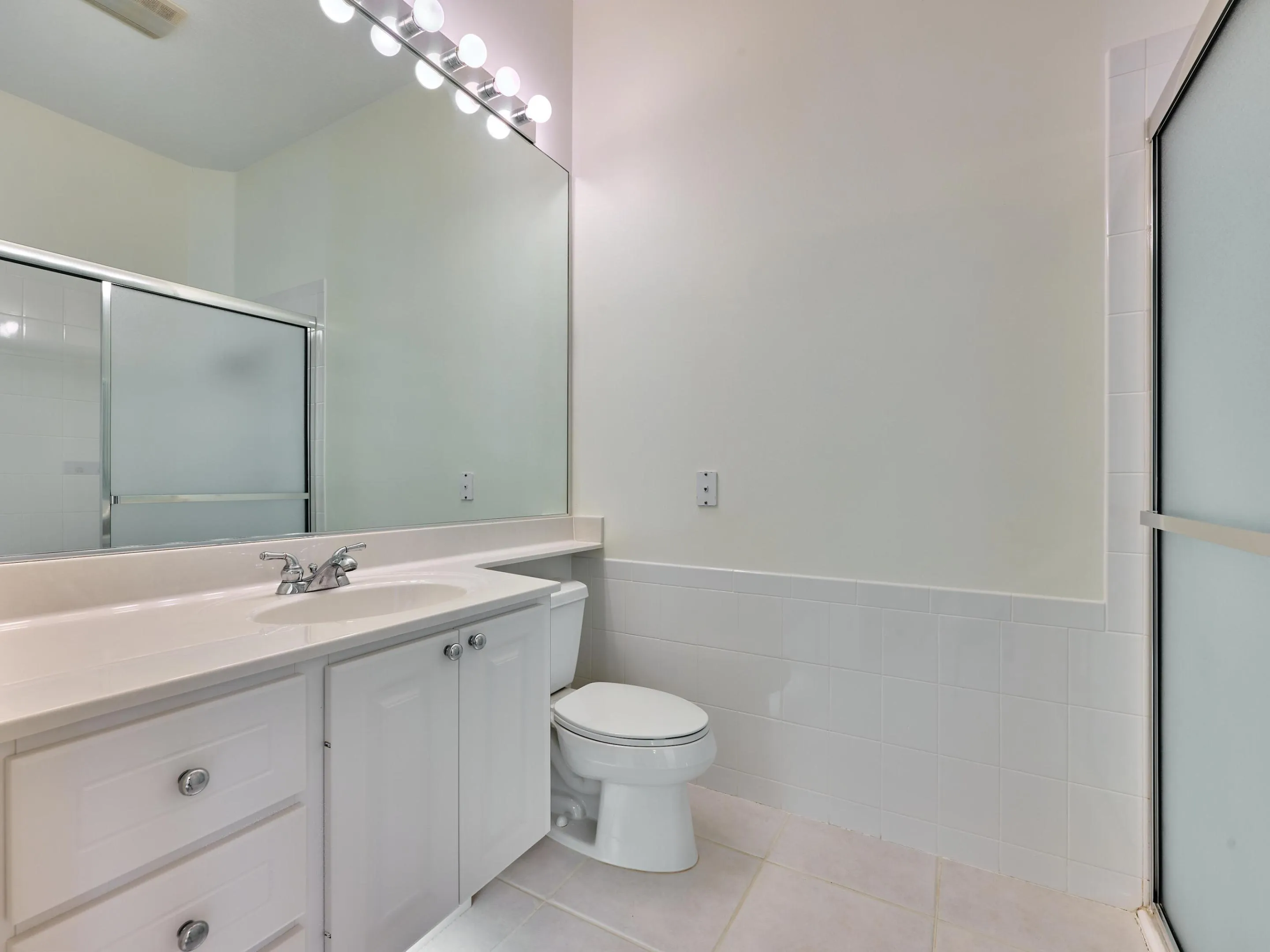 Main bath one