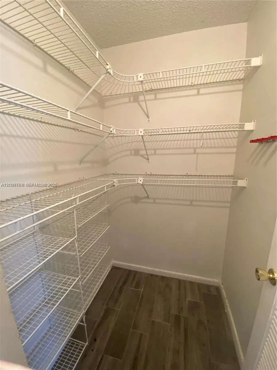 Walk-in closet