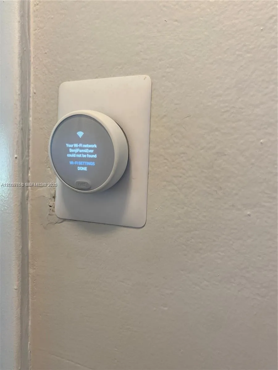 Smart AC thermostast