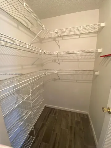 Walk-in closet