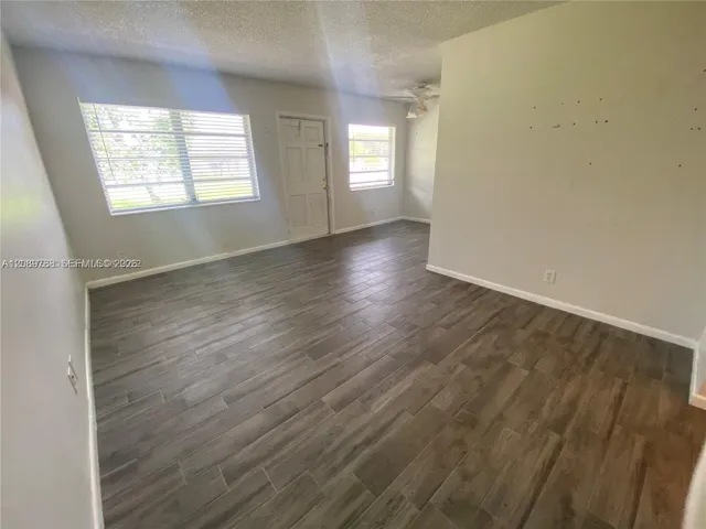 L-shaped living area