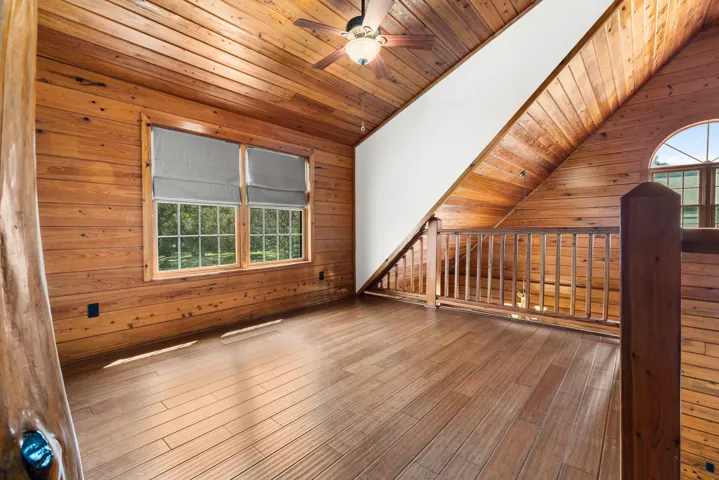 PRIMARY SITTING ROOM