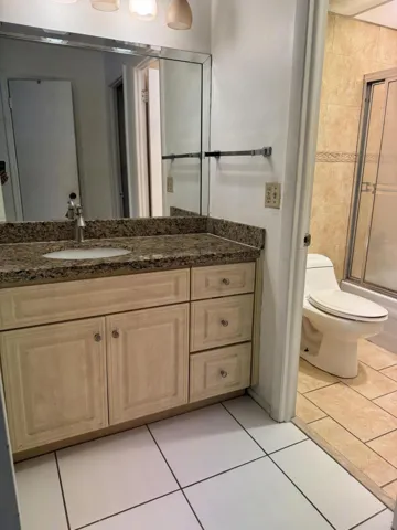 Main vanity