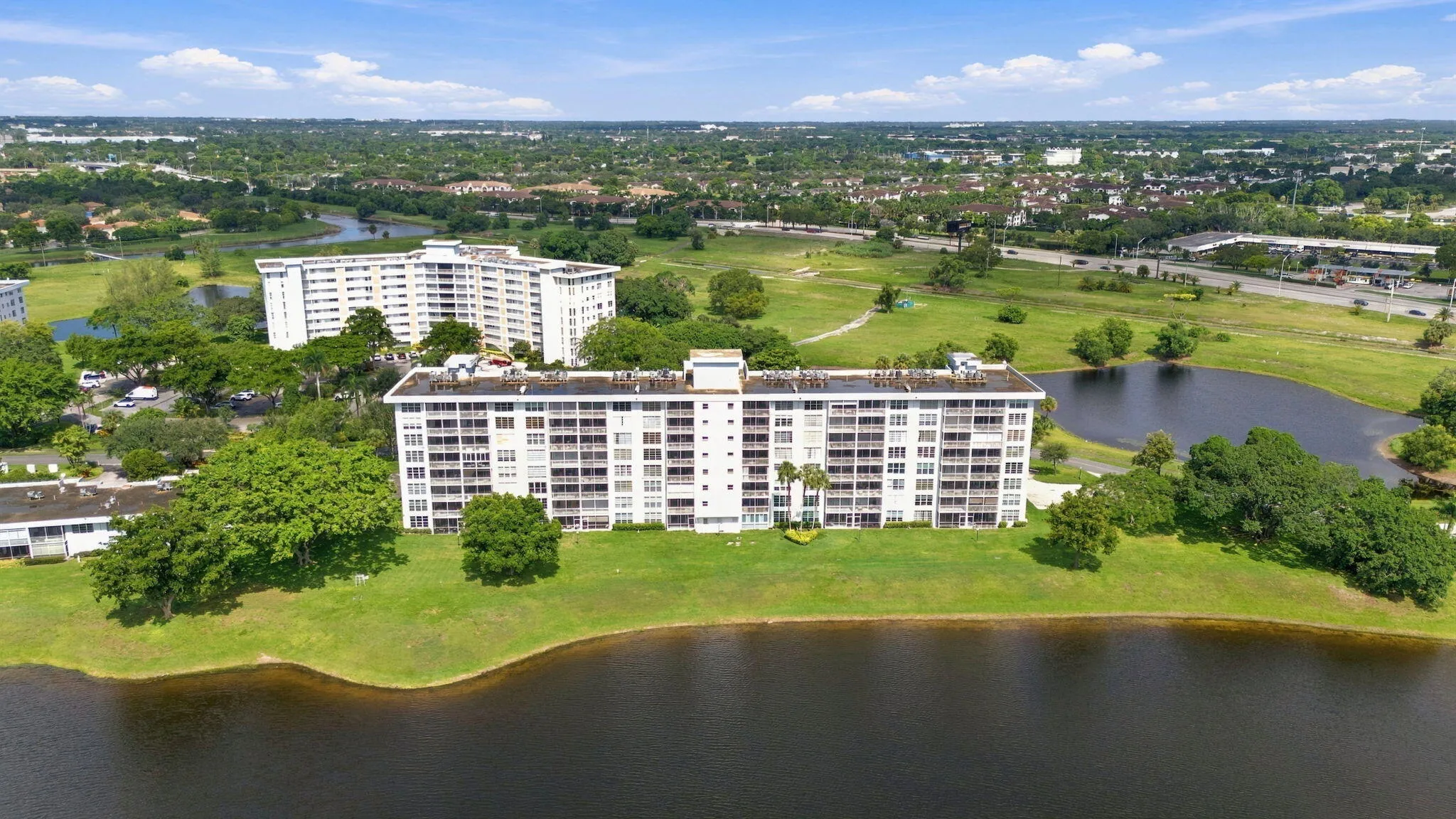 5-web-or-mls-DJI_20260910111945_0095_D