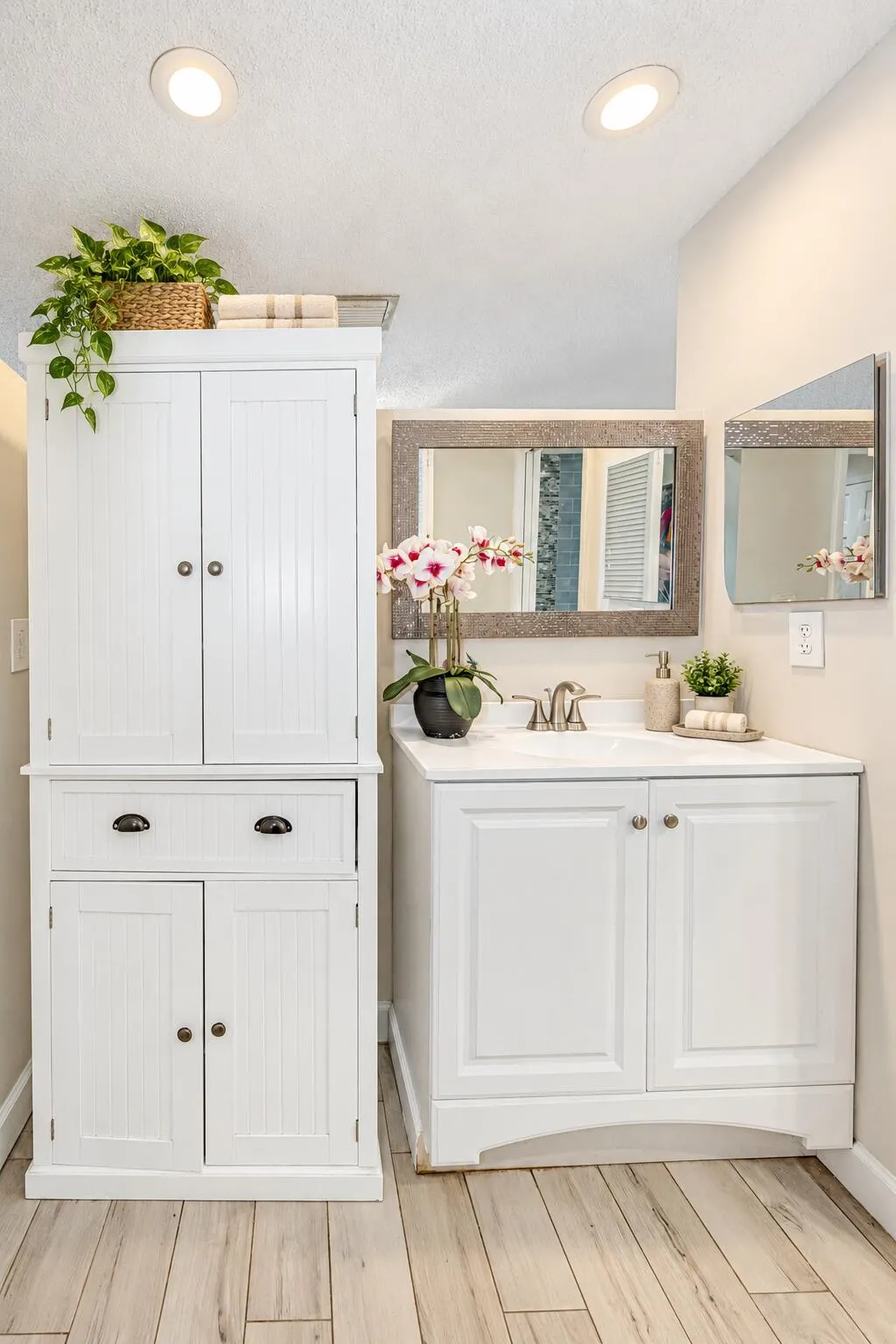 PRIMARY DRESSING SPACE