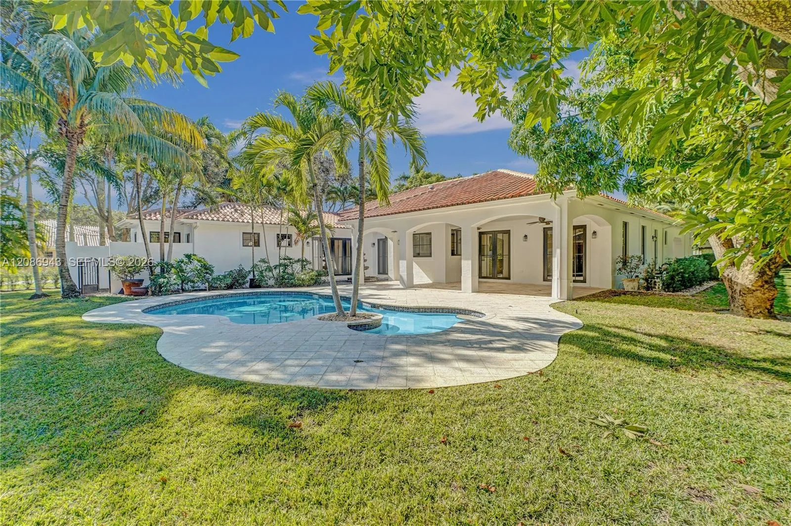 Property photo 38