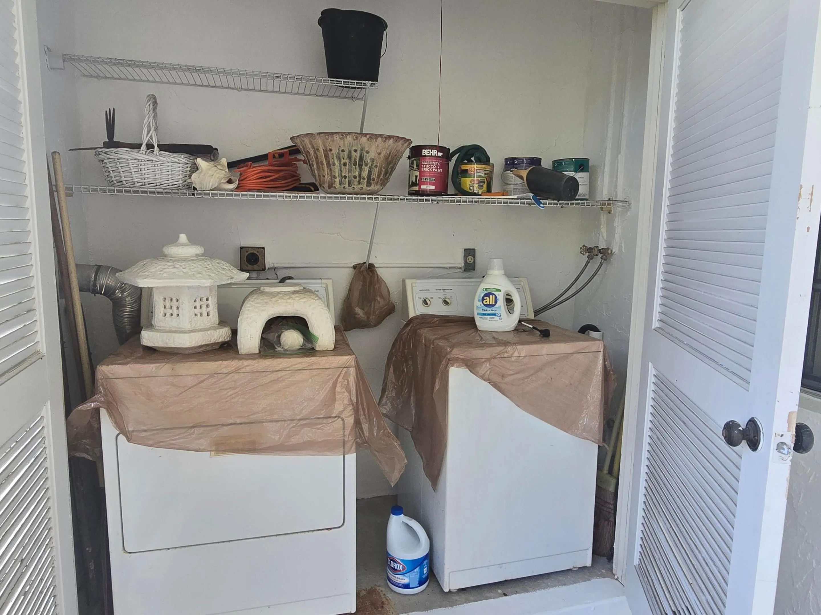 SHELVING & WASHER & DRYER
