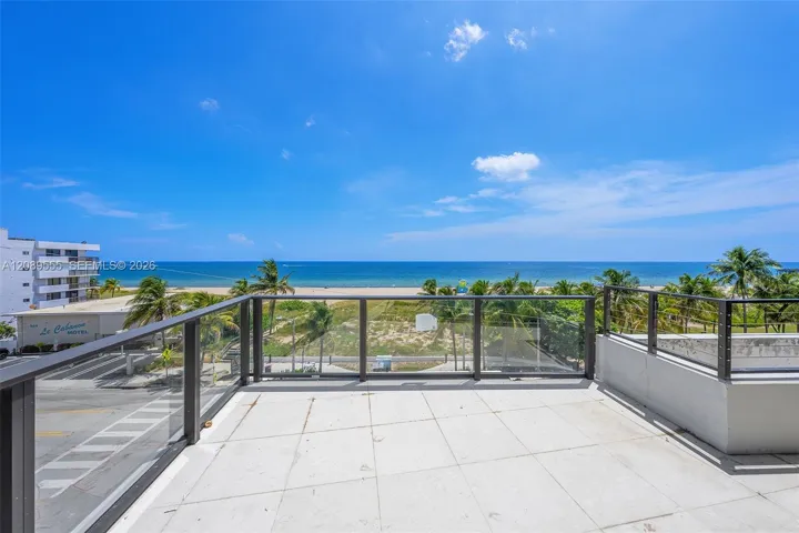 Fourth-floor terrace, ocean view.