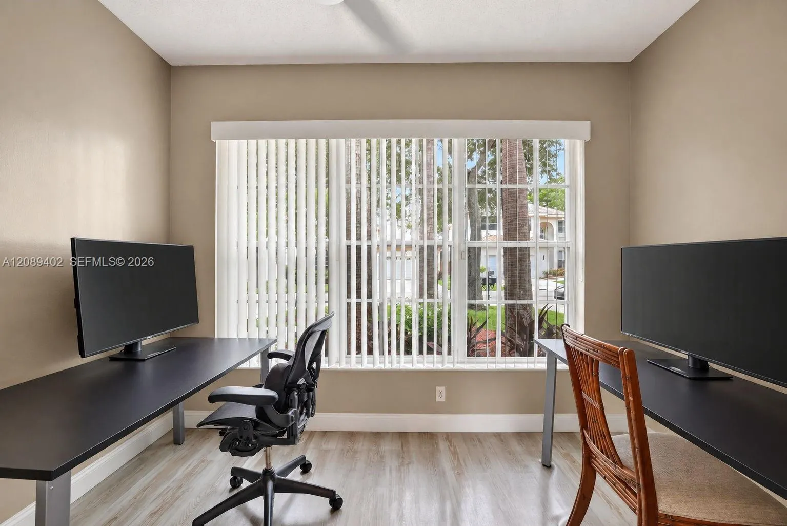 Photo 24