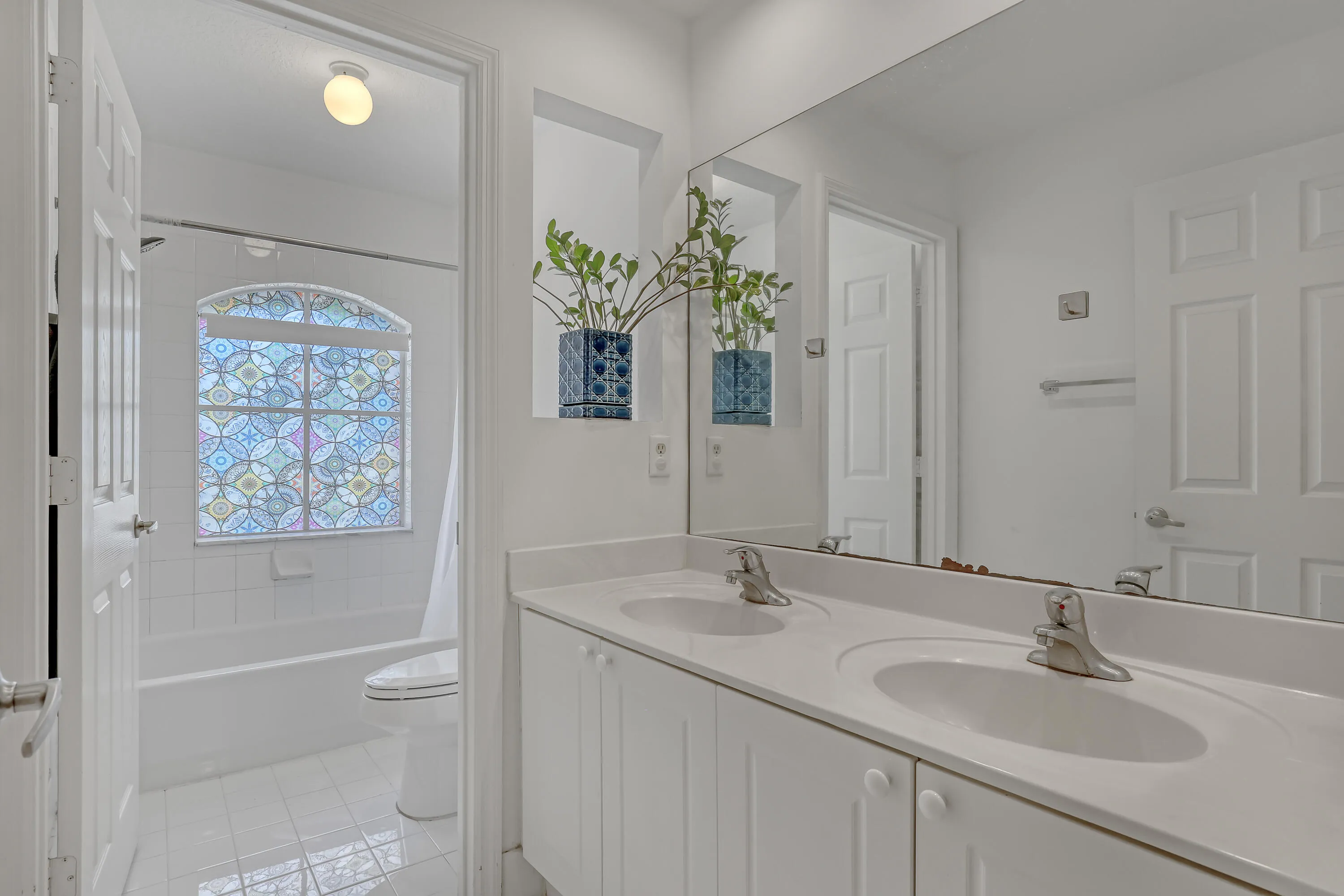 guest bathroom on 2nd floor