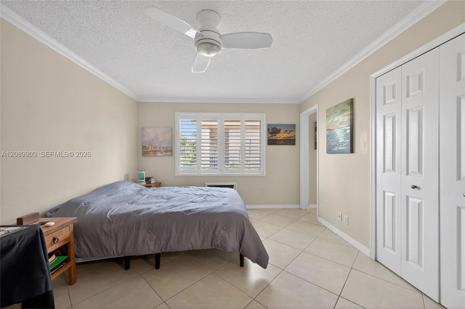 2nd bedroom