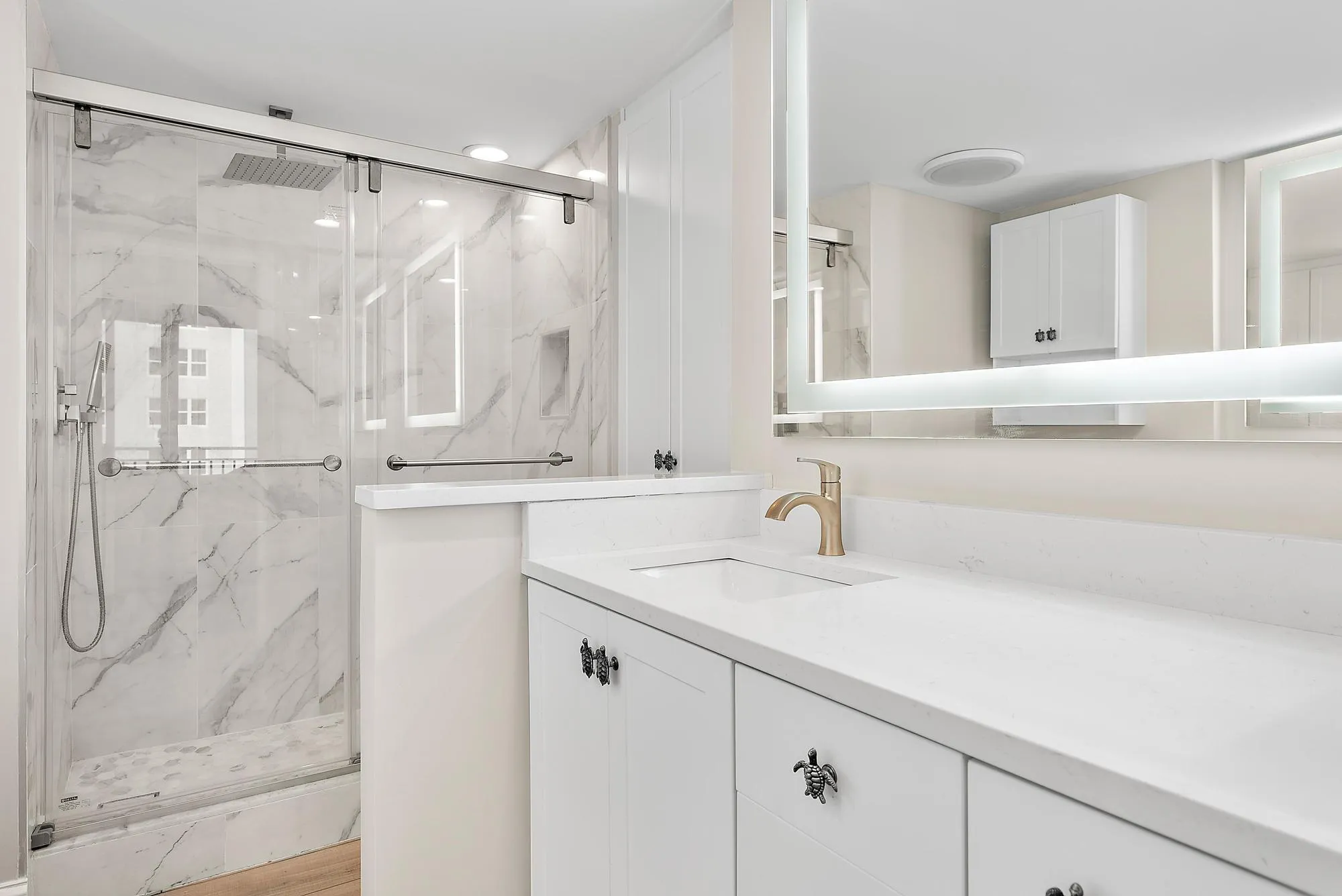 5460 N Ocean Drive #3B-19