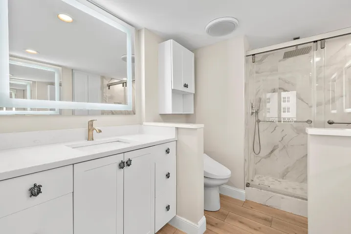 5460 N Ocean Drive #3B-18