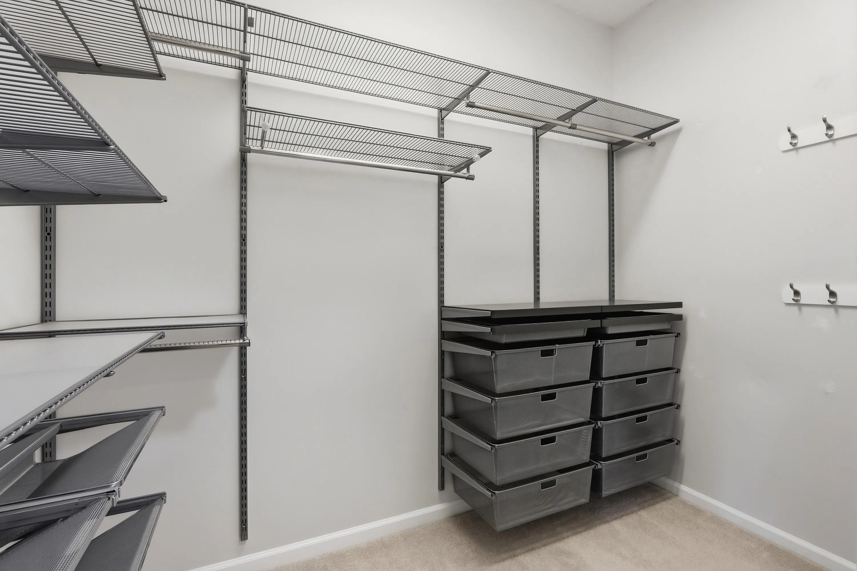 Primary Fitted Closets