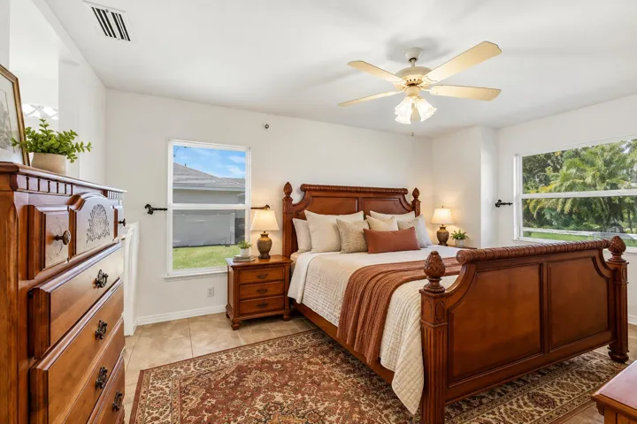 Sebring Main Bedroom