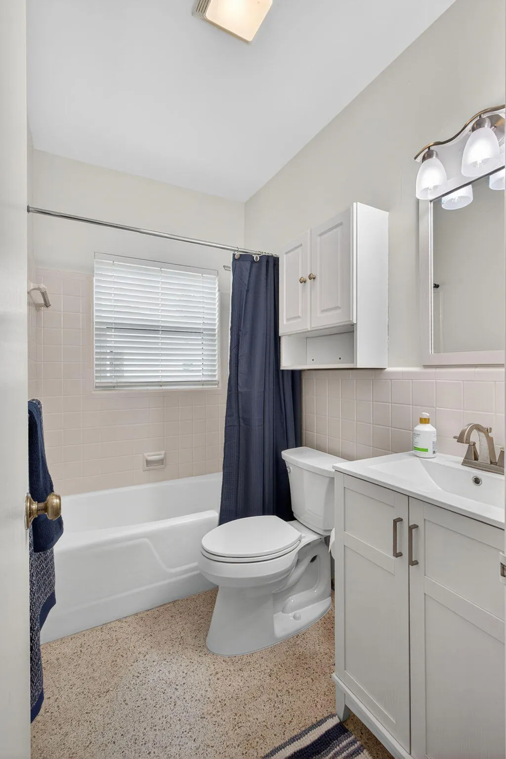 Guest Bath 2