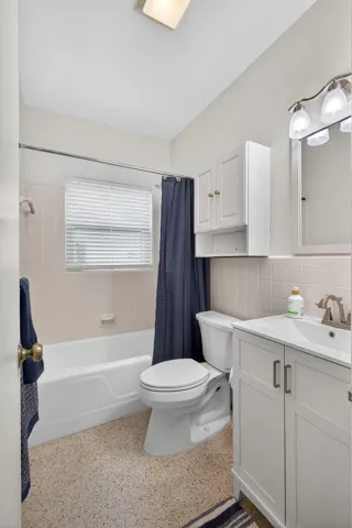 Guest Bath 2