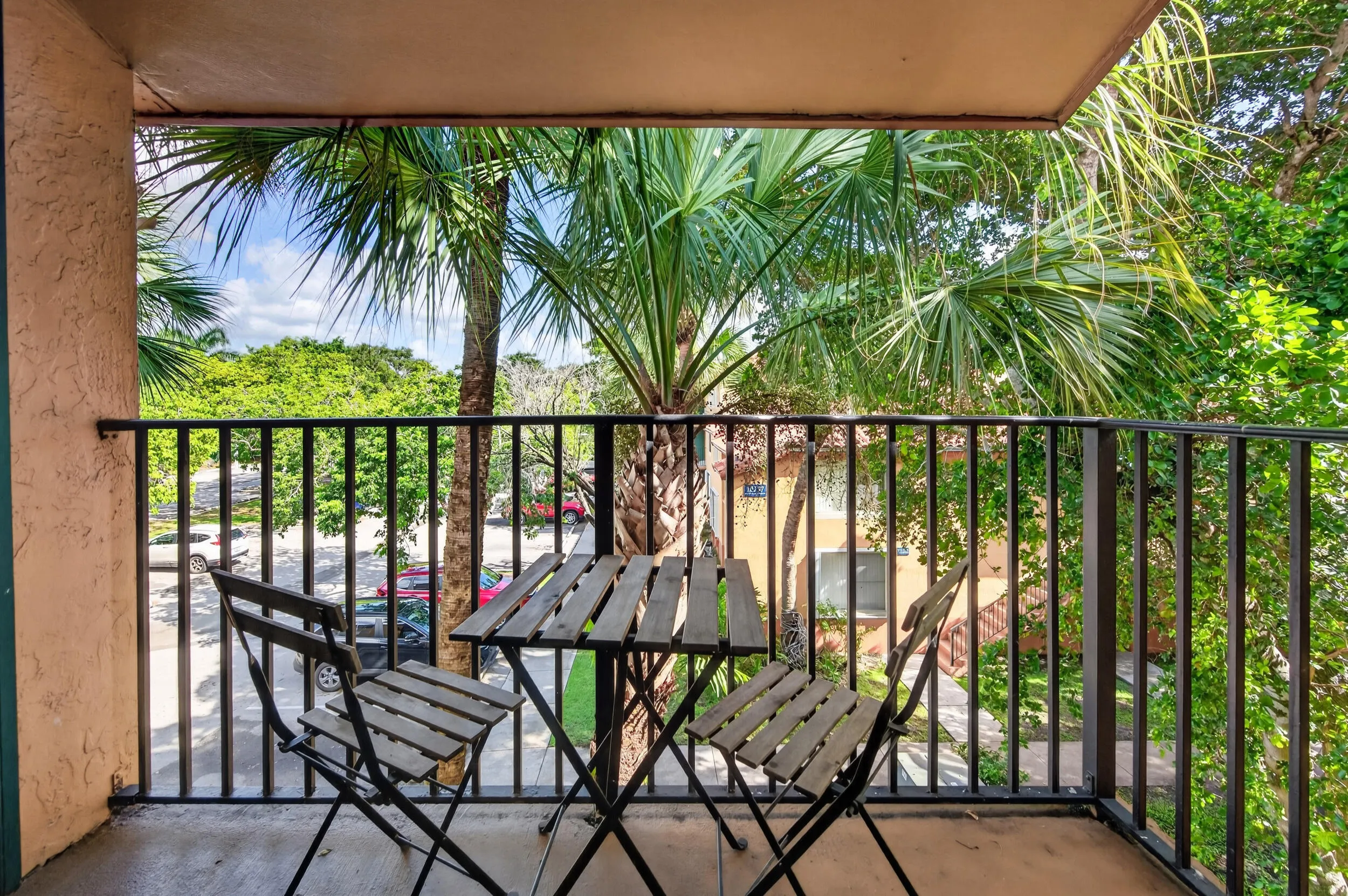 10765 apt 307-28