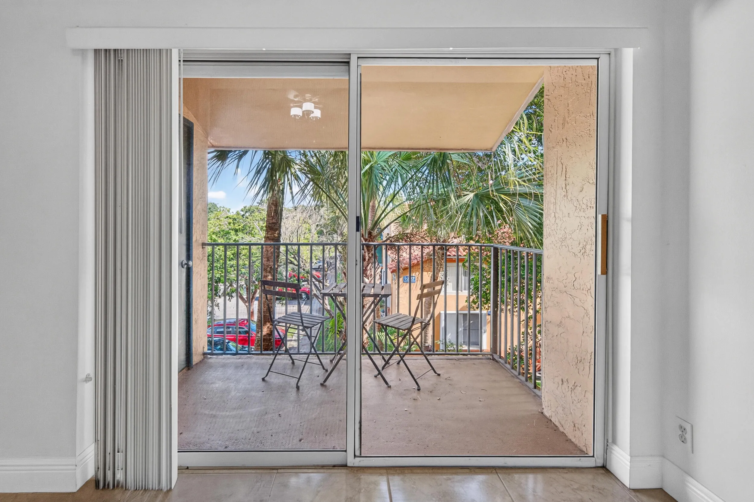 10765 apt 307-12