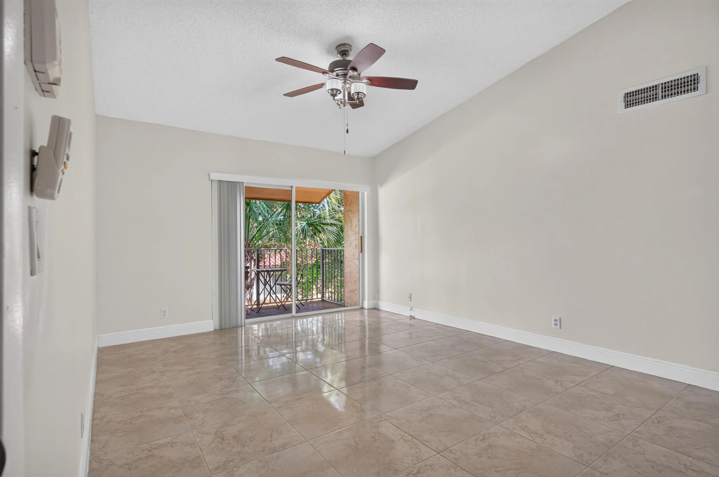 10765 apt 307-9